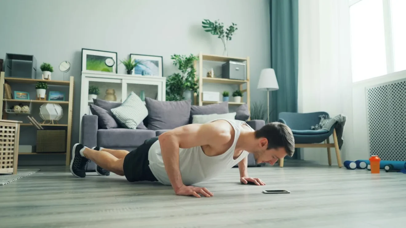 Exercices muscu maison : le guide pour progresser chez soi