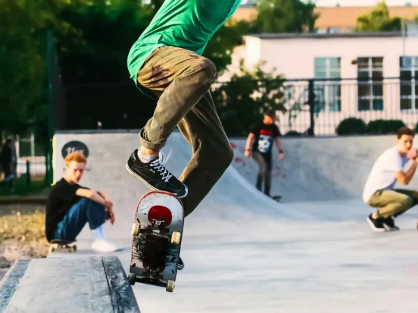 Skateboard tricks pour débutant : par où commencer ?